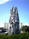 Elmer Winter 'Impossible Dream', The Manpower Sculpture Co… | Flickr