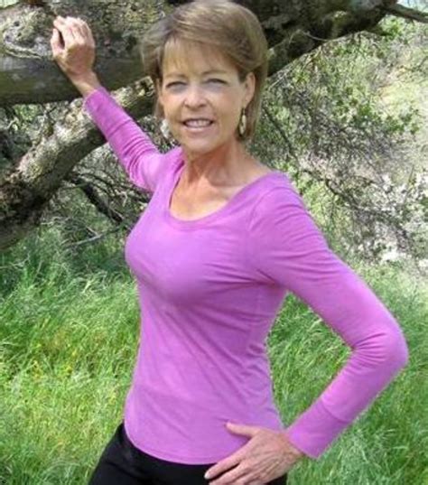 Here Is How This 63 Year Old Woman Lost Half Of Her Weight Small Joys