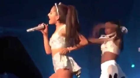 Ariana Grande Concert Fail Youtube