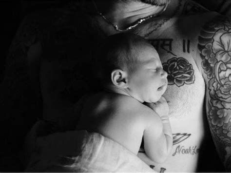 Maroon S Adam Levine Shares First Photo Of Newborn Baby Girl Reveals Name Hindustan Times