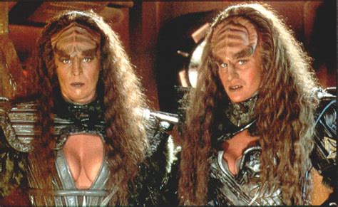 Lursa And Betor The Duras Sisters Star Trek Ds9 Star Trek Voyager Star Trek Enterprise