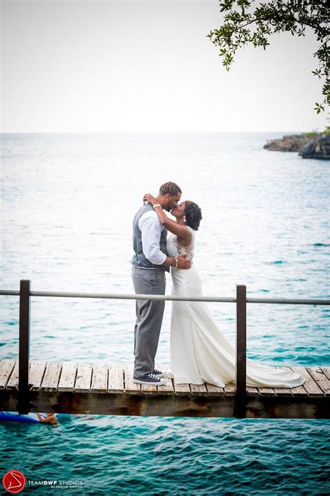 Colorful Destination Wedding In Negril Jamaica After Courthouse “i Do