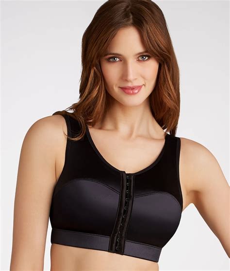 Well here is a selection of comfortable and supportive sports bras available in dd+ sizes. Enell Sports Bra | Best Bras For DD Breasts | POPSUGAR ...