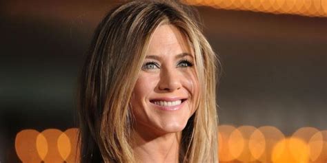 2️⃣ The Hairstyle Jennifer Aniston Regrets The Most Is Not The Rachel