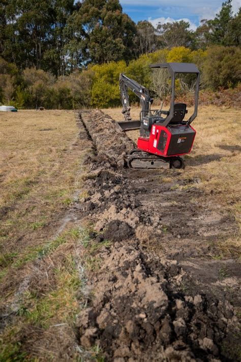 Draining A Soggy Field Stevenson Earthmoving Bobcat Mini Excavator