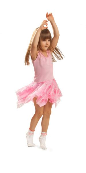 Menina Dançando — Fotografias De Stock © Cherrinka 5394752