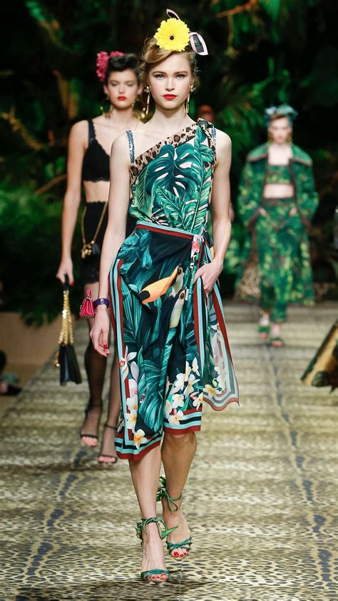Dolce Gabbana Look Spring Summer Women S Collection Th I