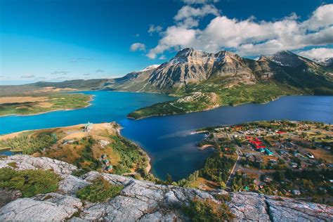 17 Best Things To Do In Alberta Canada Waterton Lakes National Park