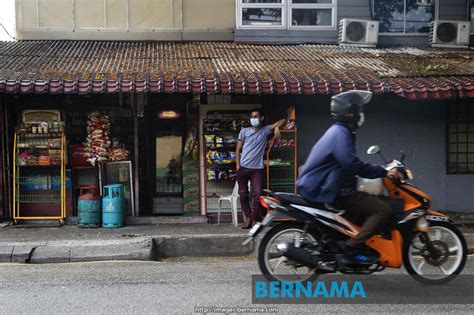 Savesave kedai makan for later. Waktu Operasi Kedai Menjual Barang Keperluan Makanan ...