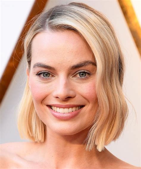 Margot Robbie Weve Rounded Up Our All Time Favorite Long Bob Haircut Looks These Long Lob