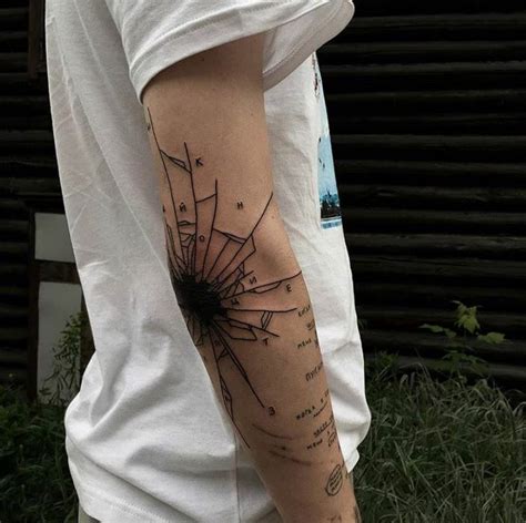 Instagram Xudabezdobra In 2020 Broken Tattoo Tattoos Elbow Tattoos
