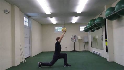 Reverse Lunge With Medicine Ball Youtube