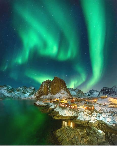 Northern Lights In Lofoten Islands Norway 💚💚💚 Picture By Kyrenian