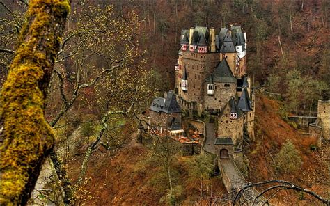 Eltz Castle Hd Wallpaper Wallpaperbetter