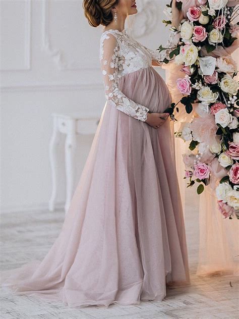 Maternity Elegant Lace Long Sleeve Maxi Dress