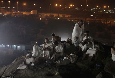 Two Million Muslims Begin Annual Hajj Pilgrimage To Wash Away Their