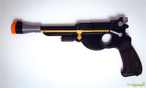 Star Wars The Mandalorian Blaster Pistol Replica 3d Printed Etsy