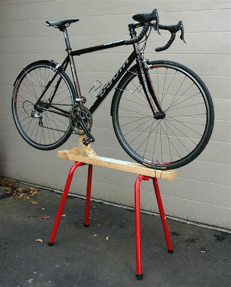 Homemade Bike Workstand With Bike Supporti Bici Bicicletta Bici