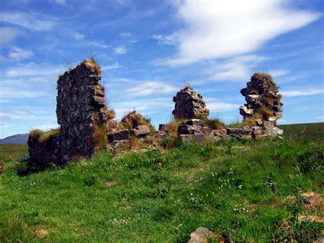 Finlaggan Islay The Castles Of Scotland Coventry Goblinshead