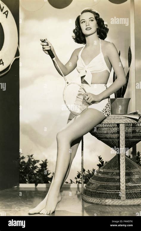 10 Hot Dorothy Mcguire Bikini Pics