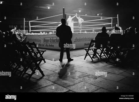 Boxing Ring Black And White Stock Photos And Images Alamy