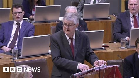 Fm Mark Drakeford Would Stop Brexit To Avoid No Deal Bbc News