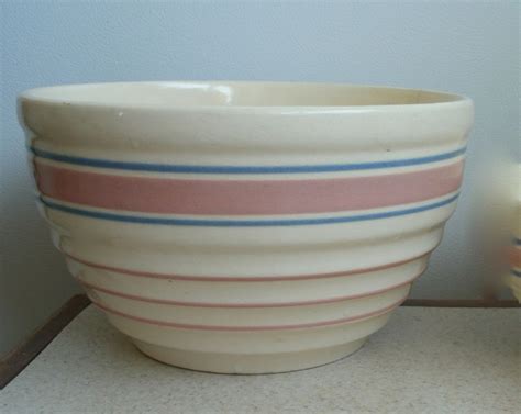 Vintage Usa Pottery Mccoy Hull Watt Blue Pink Stoneware Mixing Bowl