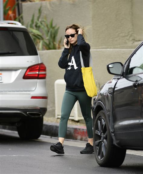 Olivia Wilde In Comfy Outfit In Los Angeles 11082022 • Celebmafia