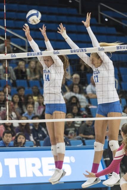 Womens Volleyball Sees Improvements After Unexpected