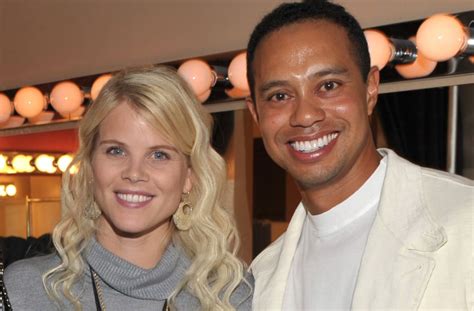 Elin Nordegren Tiger Woods Ex Wife Is Pregnant With Baby No 3