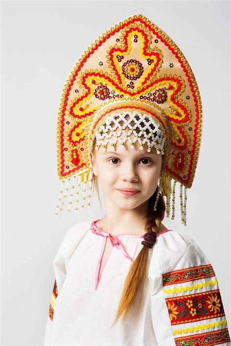Headdress Kokoshnik Anna Russian Traditional Etsy In 2021 Russian