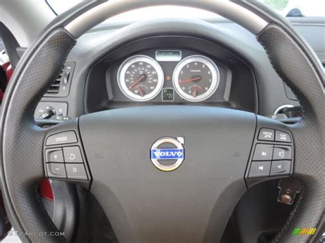 2011 Volvo C70 T5 Cranberry Leatheroff Black Steering Wheel Photo