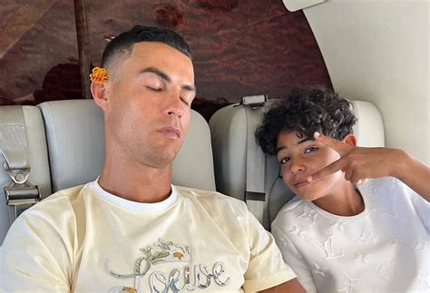 The First Photo Of Cristiano Ronaldo Jrs Mother Came To Public