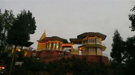 * court hill ganesh temple. Witness The Magnificent Temples in Gangtok For A Mystical ...