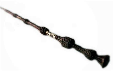 It will not affect your spells by boosting its power. Symbol on Elder Wand | Harry Potter Amino