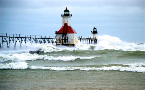 The united states of america. Lighthouse in Michigan, USA wallpapers and images - wallpapers, pictures, photos
