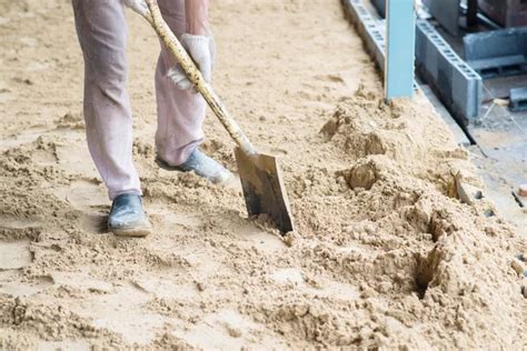 Man Digging In The Ground With Shovel And Spade — Stock Photo © Village