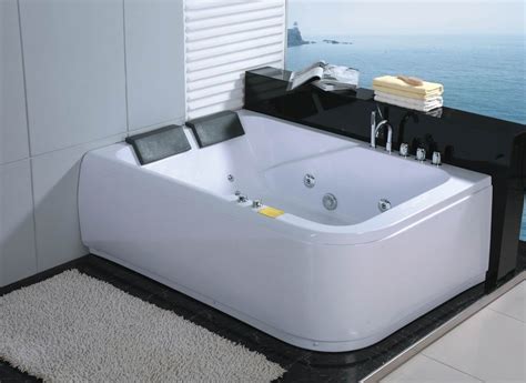 New top cover cost over 800$ last year. Images : Two Person Tub | Bathtubs for small bathrooms ...