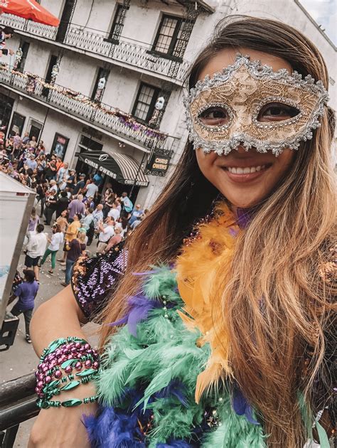 New Orleans Mardi Gras Bid Day Marti Leah Football Selfie Style Fashion Soccer