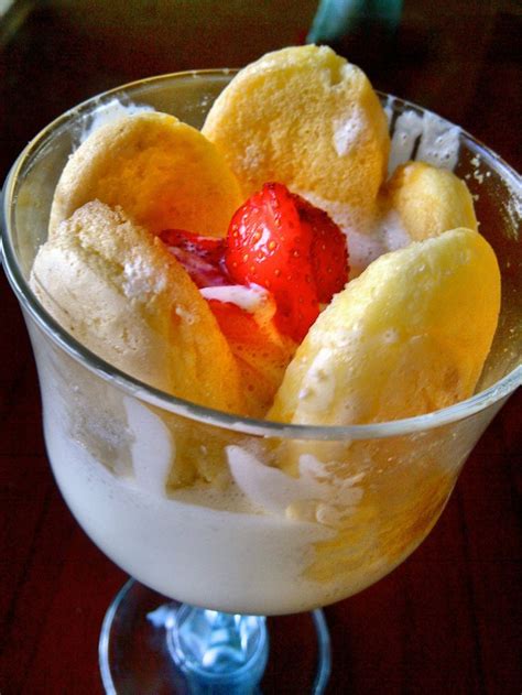 Thai food ingredients, recipes, cookware. Broas with Strawberry and Mango | Food recipes, Lady ...