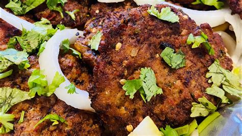 Chapli Kabab Street Style Afghan Food Recipe طرز تهیه چپلی کباب