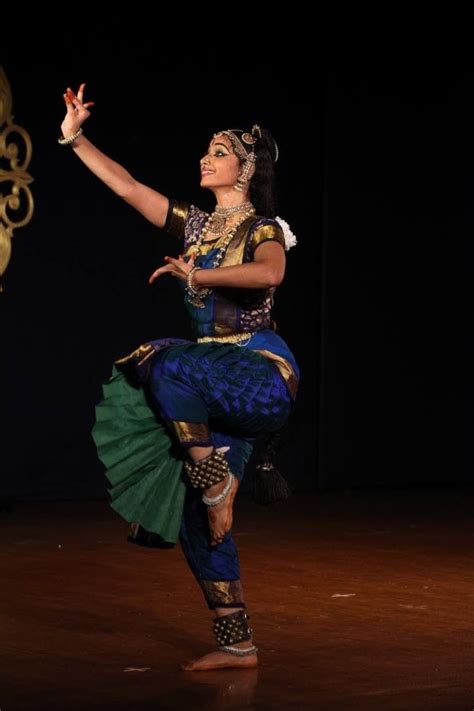 Pin By Shafayet Syed On Dancers Indian Classical Dance Bharatanatyam