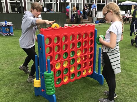 Giant Garden Games Jenga Connect 4 And Noughts And Crosses