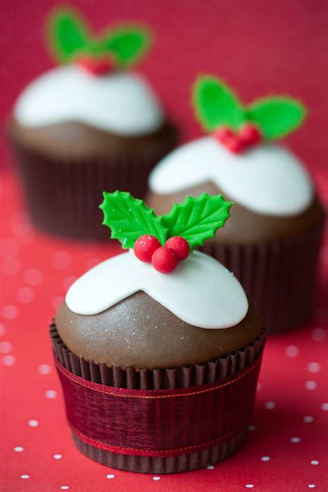 25 Creative Christmas Cupcake Ideas Weheartholidays