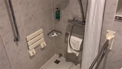Disabled Accessible Room Holiday Inn Express Hd Video Walk In Shower Wetroom Bathroom Youtube