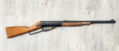 VINTAGE DAISY MODEL 95 BB Gun Wood Stock Air Rifle Vintage Working No