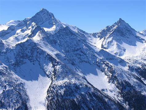 Megaarticole Valy Muntii Alpi Sunt Ca Acoperisul Europei