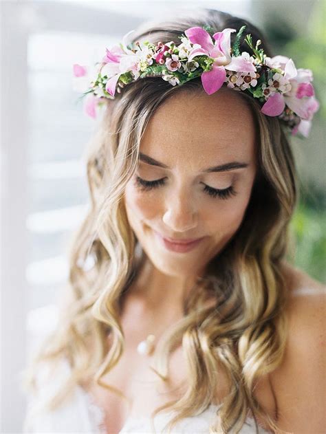38 Flower Bridal Crowns That Are Perfect For Spring Or