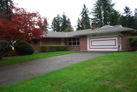 New Price Lakewood Washington Brick Home Short Commut