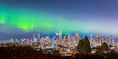 Aurora Borealis Over Vancouver Skyline Sky And Telescope Sky And Telescope